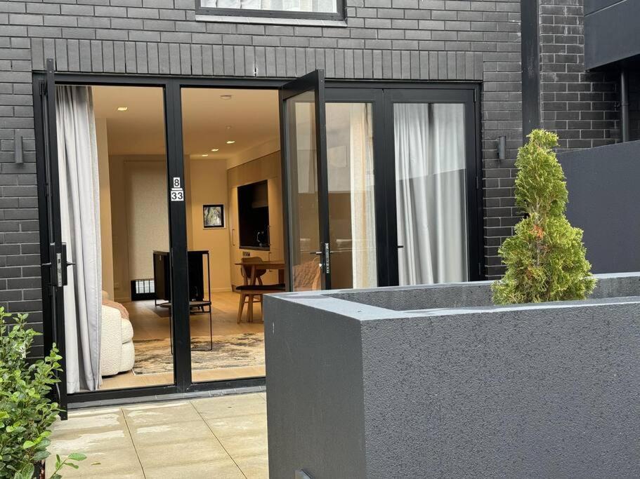 Black Cozy Christchurch Eksteriør bilde